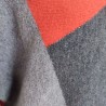 Pull graphique rouille et gris T 2 - Détail