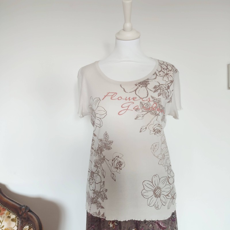 T-shirt blanc cassé fleuri T 40 BnK T-shirt blanc cassé fleuri T 40 BnK