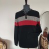 Pull noir aux bandes grise et rouge T M At Company