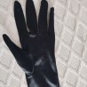 Gant long noir satiné Manoukian - Paume de la main