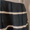 Robe écrue à jupe rayée noire T 44 Caroll - Plis taille et passants fils